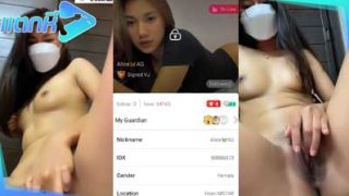 คลิปหลุด น้องอลิซ idx-80086073 Mlive สาวหีเนียน เอากล้วยมาอม แล้วยัดเข้าไปในรูหีตัวเอง ขี้เงี่ยนมากๆน้องคนนี้